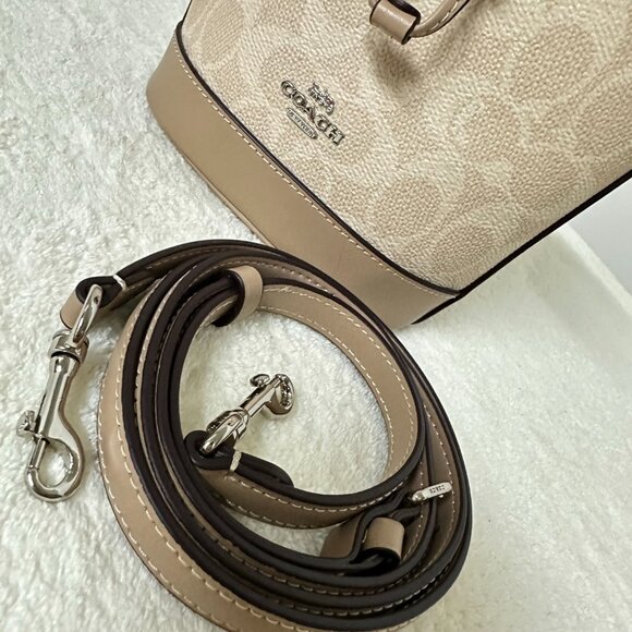 Coach mini bucket bag - Picture 7 of 8
